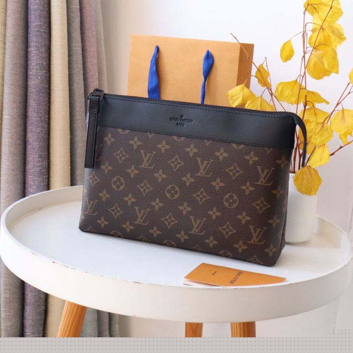 LV Clutch Bags